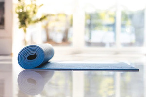 All You Need to Know About Getting a Yoga Mat for Hardwood Floors 